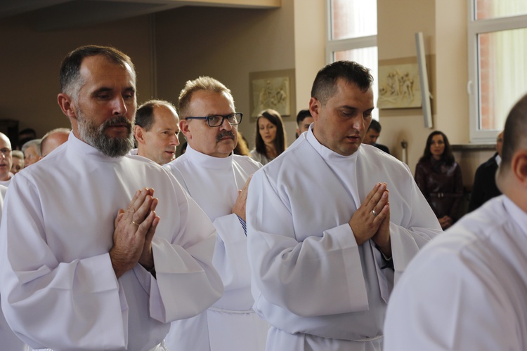 Promocja szafarzy nadzwyczajnych diecezji łowickej