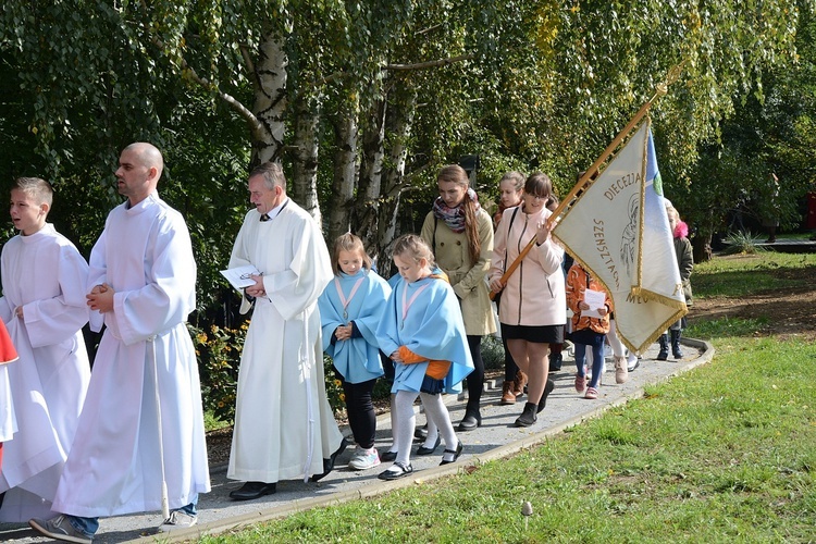 Poświęcenie Drogi Małżeńskiej w Opolu-Winowie