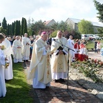 Poświęcenie Drogi Małżeńskiej w Opolu-Winowie