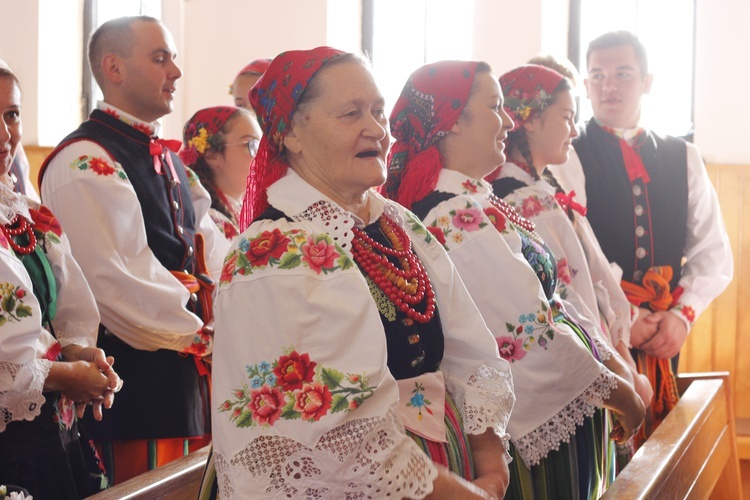 Jubileusz 45-lecia zespołu ludowego "Boczki Chełmońskie"