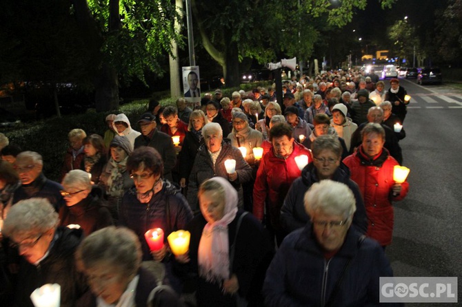 Procesja różańcowa w Głogowie