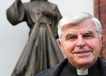 ▲	 – Najważniejsze w naszym duszpasterstwie jest spotkanie: z Jezusem w Eucharystii i słowie Bożym oraz z drugim człowiekiem – zaznacza ks. Tadeusz Czakański.