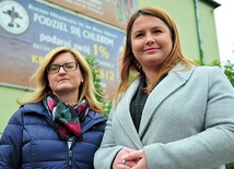 Renata Babiarz i Monika Zielińska  na tle ośrodka przy  ul. Dolnej Marii Panny w Lublinie.