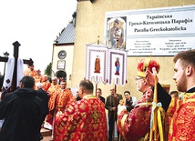 W liturgii uczestniczyli duchowni greckokatoliccy z regionu oraz księża rzymskokatoliccy z Wałcza.