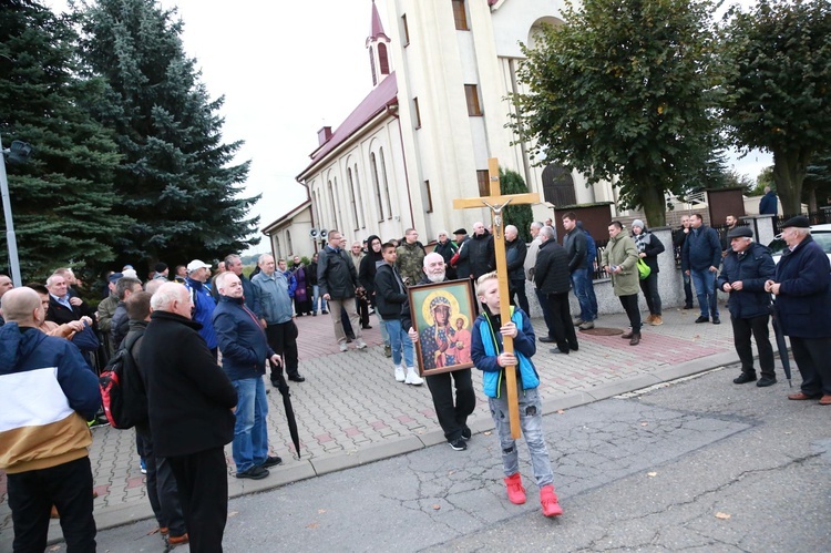 Męski różaniec w Dębicy