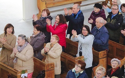 ▲	Na spotkanie przyjechały wspólnoty m.in. z Iławy, Kwidzyna, Malborka, Pasłęka, Prabut, Nowego Dworu Gdańskiego i oczywiście Elbląga.