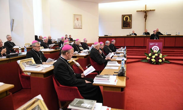 Nowe decyzje personalne episkopatu