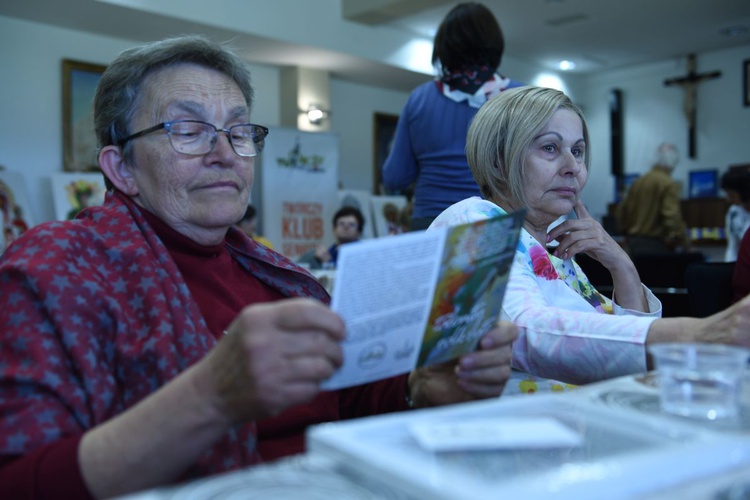 Rekolekcje dla seniorów - warsztaty plastyczne