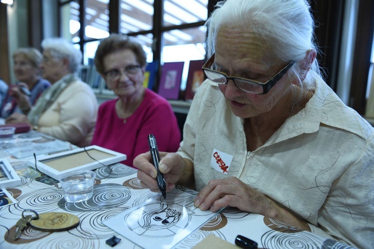 Rekolekcje dla seniorów - warsztaty plastyczne