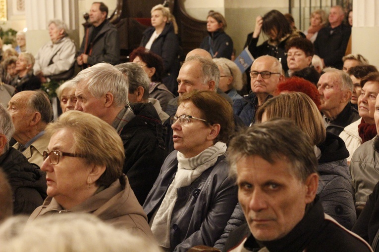 Nawiedzenie figury św. Michała Archanioła z Gargano