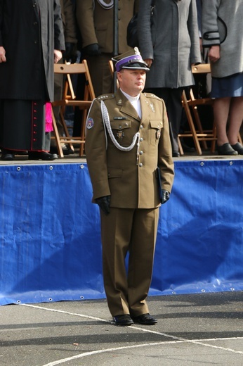 Ślubowanie klas pierwszych w KLO w Henrykowie