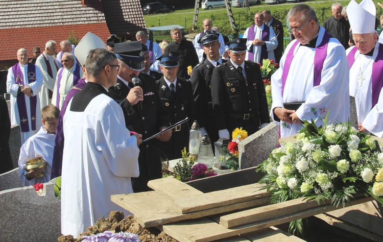 Pogrzeb śp. ks. prał. Stanisława Jaska w Węglówce