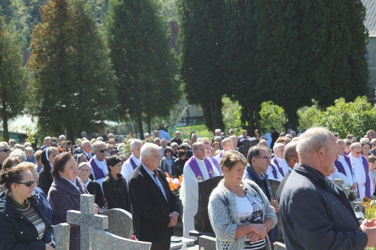 Pogrzeb śp. ks. prał. Stanisława Jaska w Węglówce