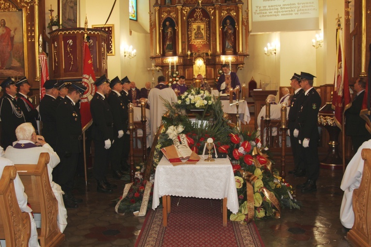 Pogrzeb śp. ks. prał. Stanisława Jaska w Węglówce