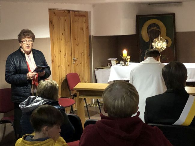 Stalowa Wola. Różaniec w parafii św. Jana Pawła II