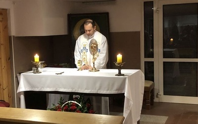 Stalowa Wola. Różaniec w parafii św. Jana Pawła II