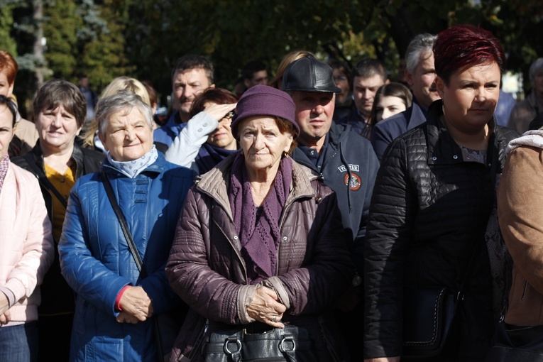 Ślubowanie pierwszoklasistów Technikum Zawodowego ZDZ w Nowym Mieście nad Pilicą