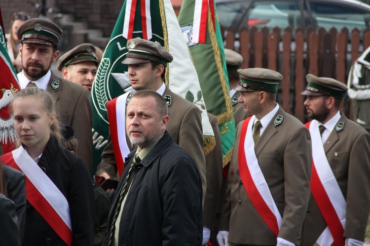 Odsłonięcie pomnika ks. Gurgacza w Łabowej