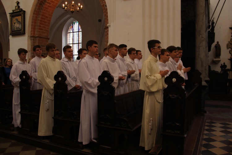 Nowi ceremoniarze archidiecezji gdańskiej.