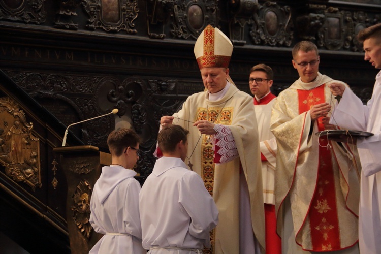 Nowi ceremoniarze archidiecezji gdańskiej.