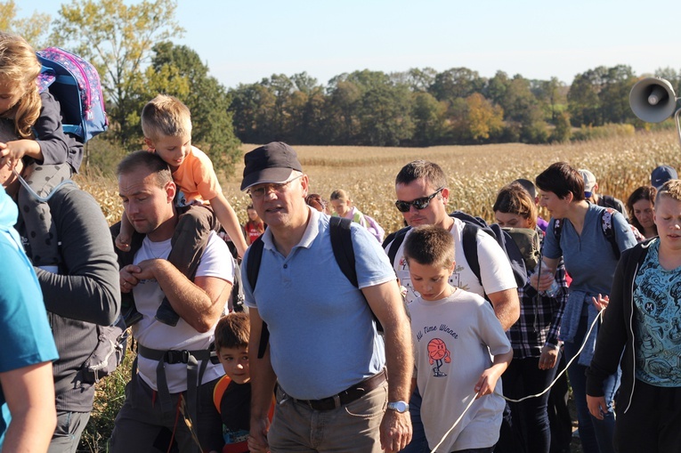 Pielgrzymka trzebnicka 2019 - cz. 13