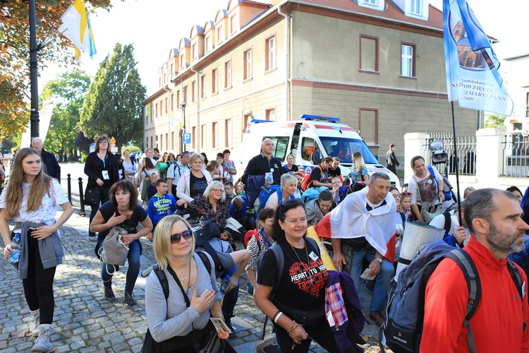 Pielgrzymka trzebnicka 2019 - cz. 15 (Bagno - Trzebnica)