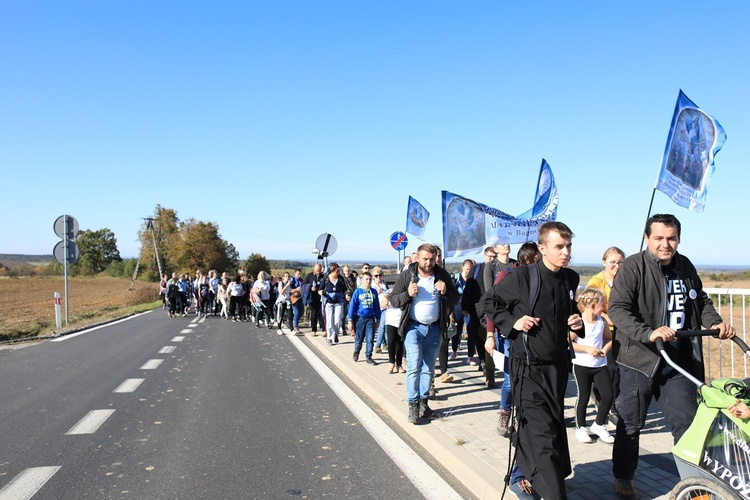 Pielgrzymka trzebnicka 2019 - cz. 15 (Bagno - Trzebnica)