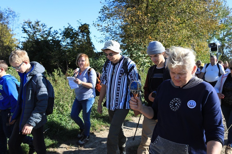 Pielgrzymka trzebnicka 2019 - cz. 15 (Bagno - Trzebnica)