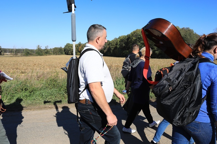 Pielgrzymka trzebnicka 2019 - cz. 15 (Bagno - Trzebnica)