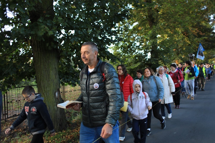 Pielgrzymka trzebnicka 2019 - cz. 15 (Bagno - Trzebnica)