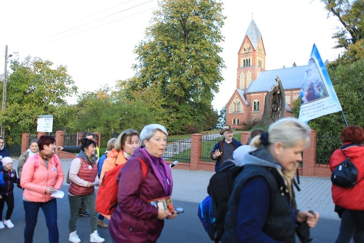 Pielgrzymka trzebnicka 2019 - cz. 15 (Bagno - Trzebnica)