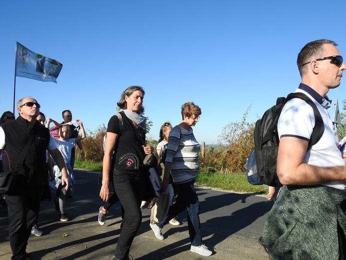 Pielgrzymka trzebnicka 2019 - cz. 17 (Oborniki Śląskie - Trzebnica)