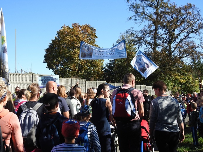 Pielgrzymka trzebnicka 2019 - cz. 17 (Oborniki Śląskie - Trzebnica)