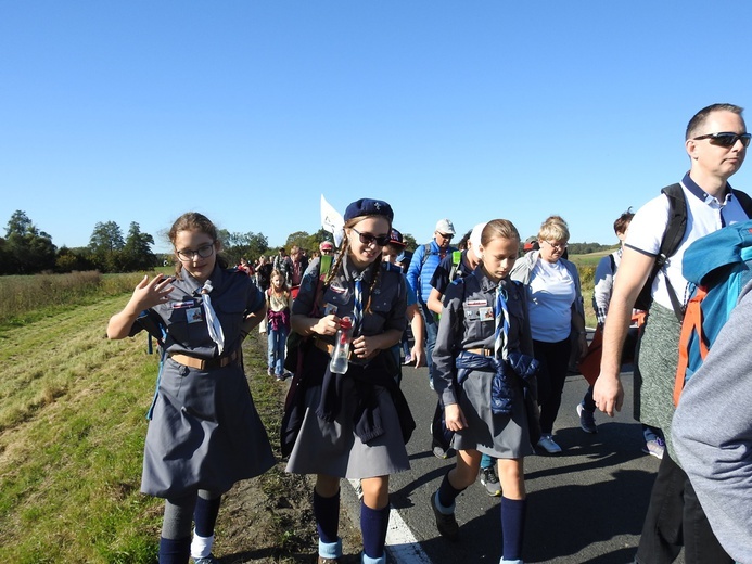 Pielgrzymka trzebnicka 2019 - cz. 17 (Oborniki Śląskie - Trzebnica)