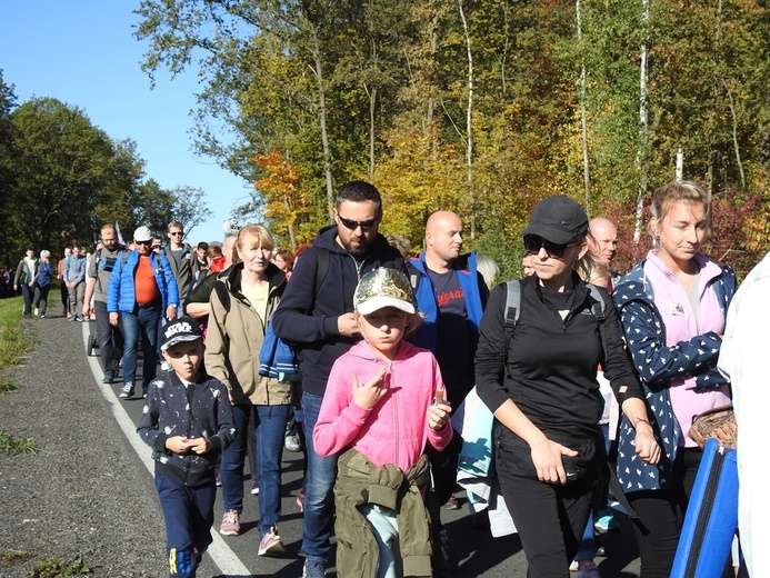 Pielgrzymka trzebnicka 2019 - cz. 17 (Oborniki Śląskie - Trzebnica)