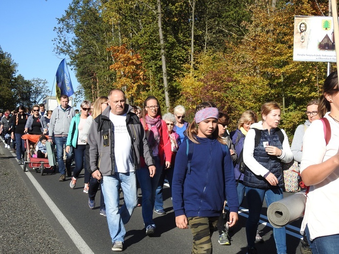 Pielgrzymka trzebnicka 2019 - cz. 17 (Oborniki Śląskie - Trzebnica)