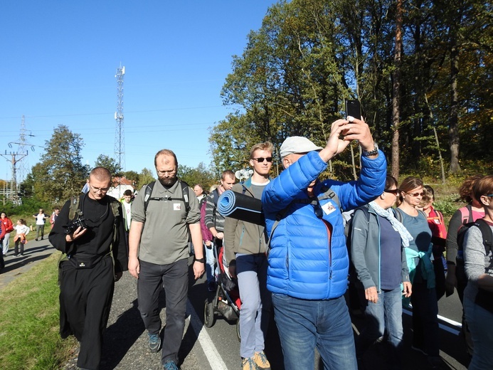 Pielgrzymka trzebnicka 2019 - cz. 17 (Oborniki Śląskie - Trzebnica)