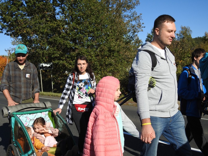 Pielgrzymka trzebnicka 2019 - cz. 17 (Oborniki Śląskie - Trzebnica)