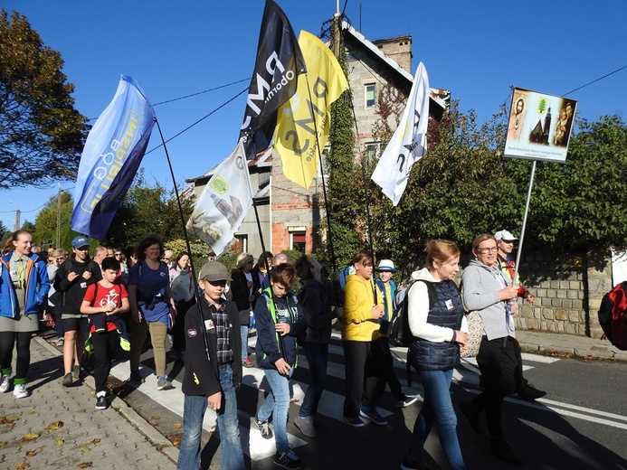 Pielgrzymka trzebnicka 2019 - cz. 17 (Oborniki Śląskie - Trzebnica)