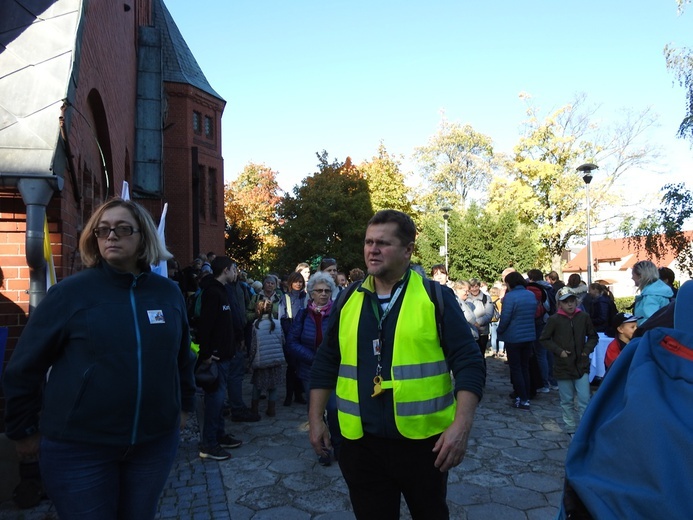 Pielgrzymka trzebnicka 2019 - cz. 17 (Oborniki Śląskie - Trzebnica)