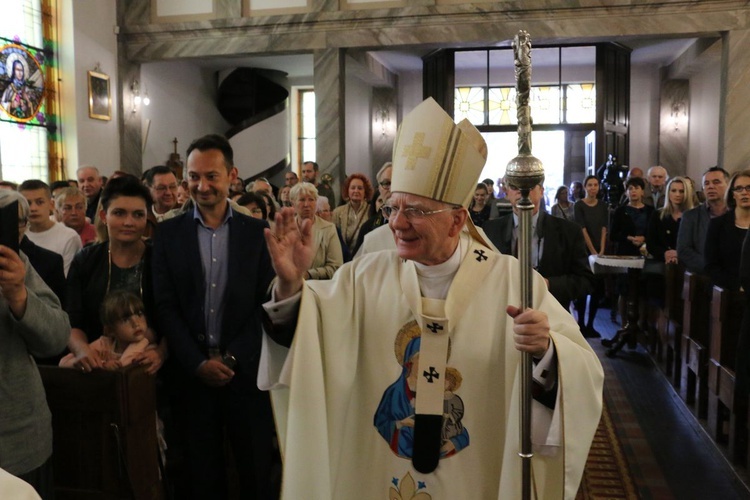 Kraków. Inauguracja sanktuarium Matki Bożej Płaszowskiej