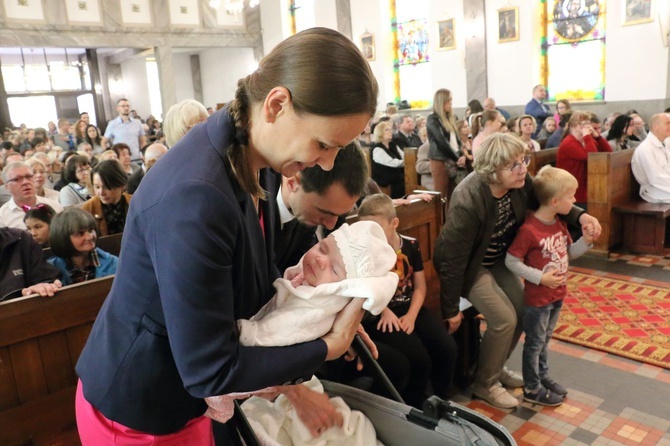 Kraków. Inauguracja sanktuarium Matki Bożej Płaszowskiej