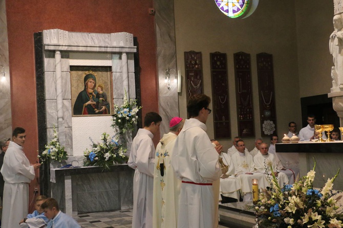 Kraków. Inauguracja sanktuarium Matki Bożej Płaszowskiej