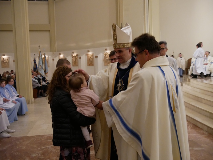 Odpust w sanktuarium MB Fatimskiej na gdańskiej Żabiance.