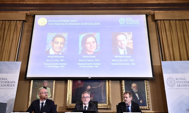 Banerjee, Duflo i Kremer laureatami Nagrody Nobla w dziedzinie ekonomii