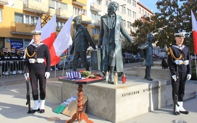 Upamiętnili 80. rocznicę wysiedleń ludności cywilnej z Gdyni