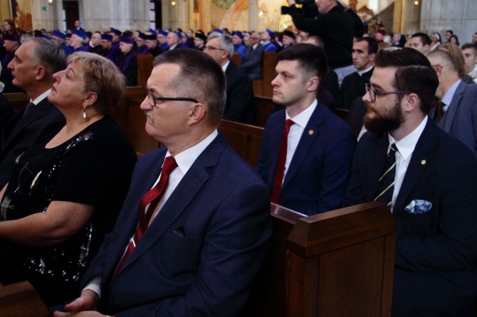 Doktorat honoris causa UPJPII dla kard. Zenona Grocholewskiego