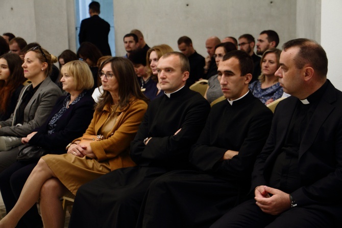 Doktorat honoris causa UPJPII dla kard. Zenona Grocholewskiego