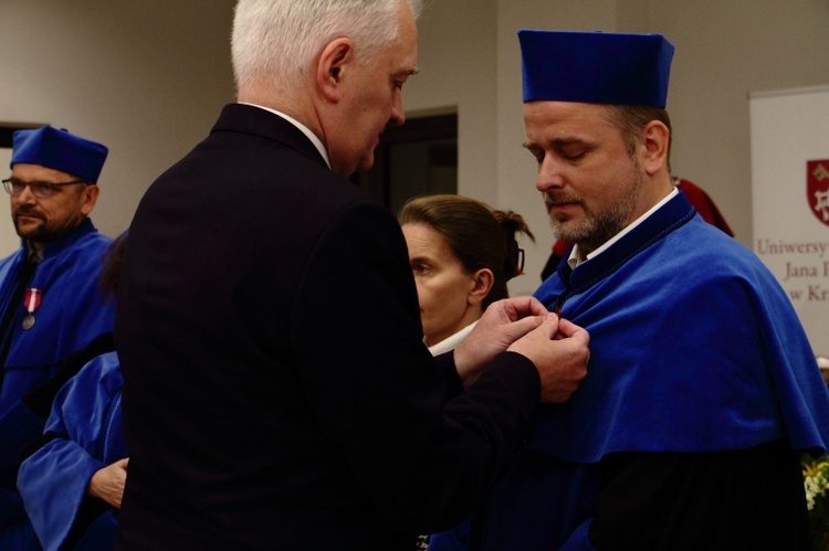 Doktorat honoris causa UPJPII dla kard. Zenona Grocholewskiego