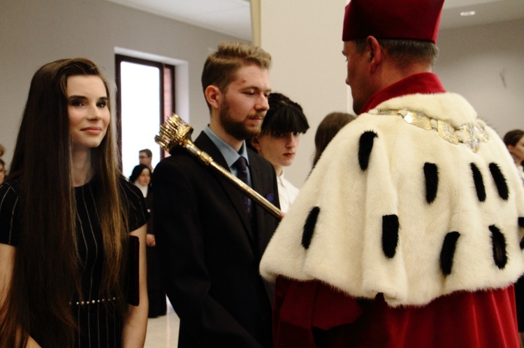 Doktorat honoris causa UPJPII dla kard. Zenona Grocholewskiego